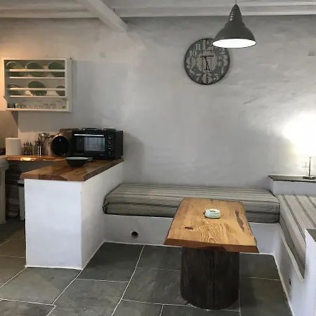 Apartment Windmill Arades