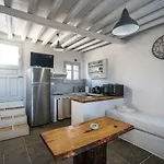 Апартаменты Windmill Arades *